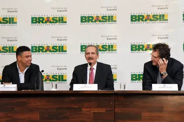La Fifa, n’est pas satisfaite des préparatifs brésiliens du Mondial 2014