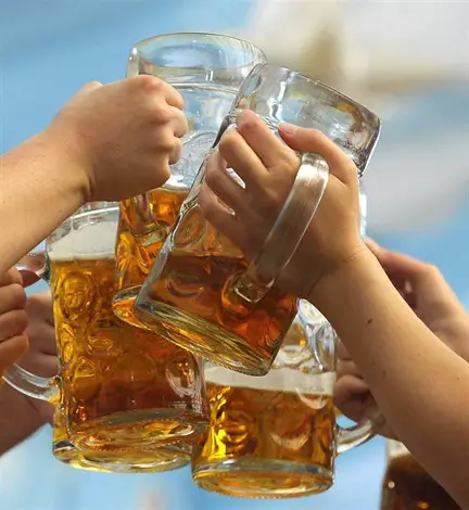 La loi qui autorise la vente de bière dans les stades brésiliens pour le mondial est enfin approuvée