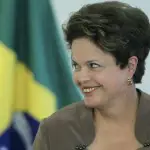 Dilma Rousseff instaure la loi des universités fédérales
