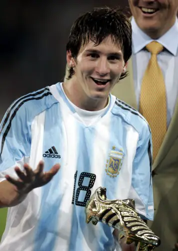 Retrouve-t-on le même Messi du FC Barcelone dans les rangs de la sélection argentine?