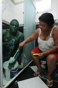 Insolite: Hulk dans les rues de Rio