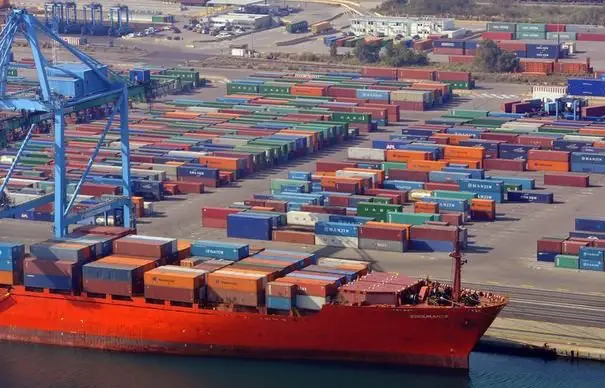 Le Brésil décide de relever les droits de douanes sur 100 produits
