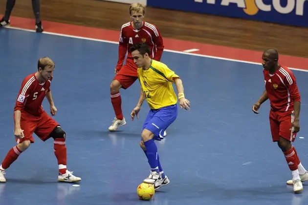 Futsal, le Brésil bat l’Espagne en finale de la Coupe du monde