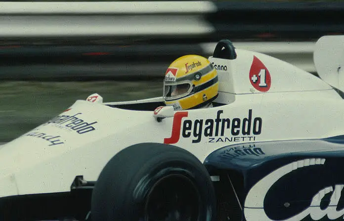 champion de formule 1 Ayrton Senna